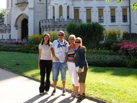 A Country Tours Utazási Iroda csapata